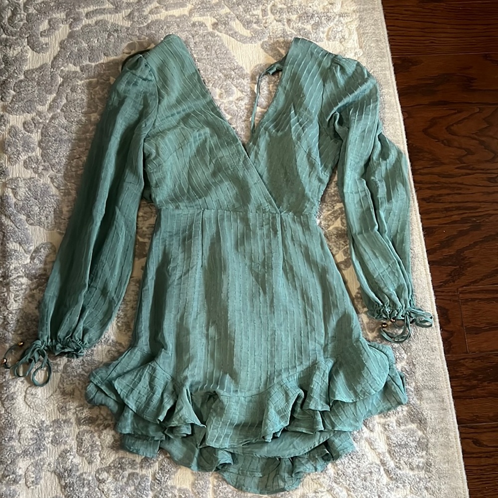 Hello Molly Green Open Back / Long Sleeve dress